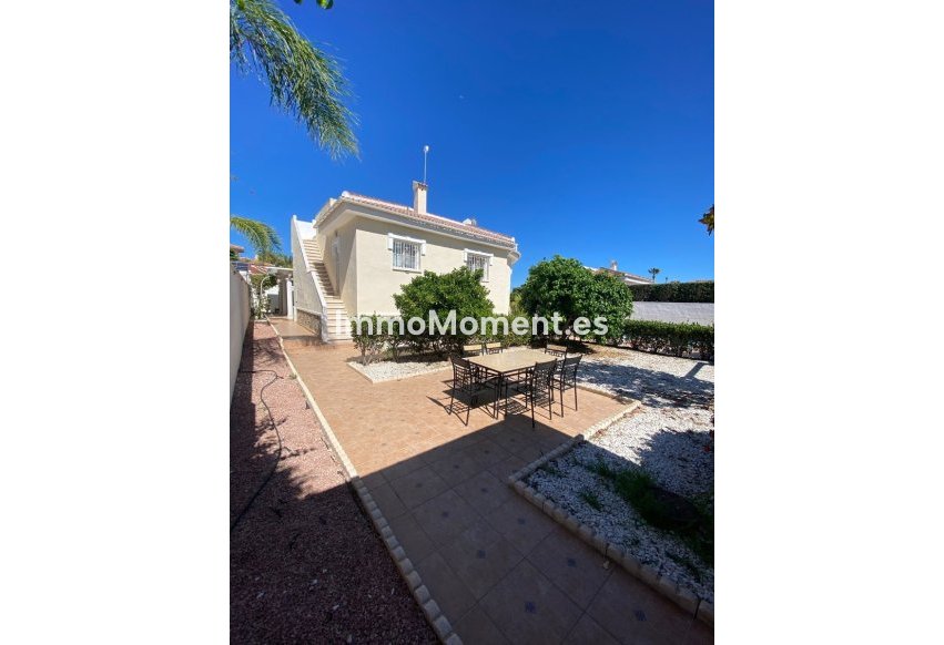 Bestaande woning - Vrijstaande villa - Rojales - Ciudad Quesada