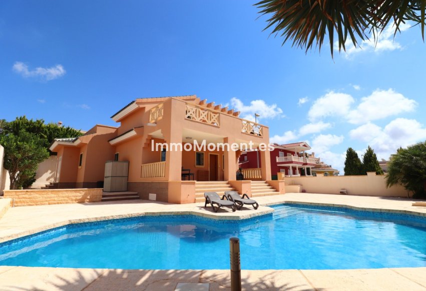 Bestaande woning - Vrijstaande villa - Rojales - Ciudad Quesada