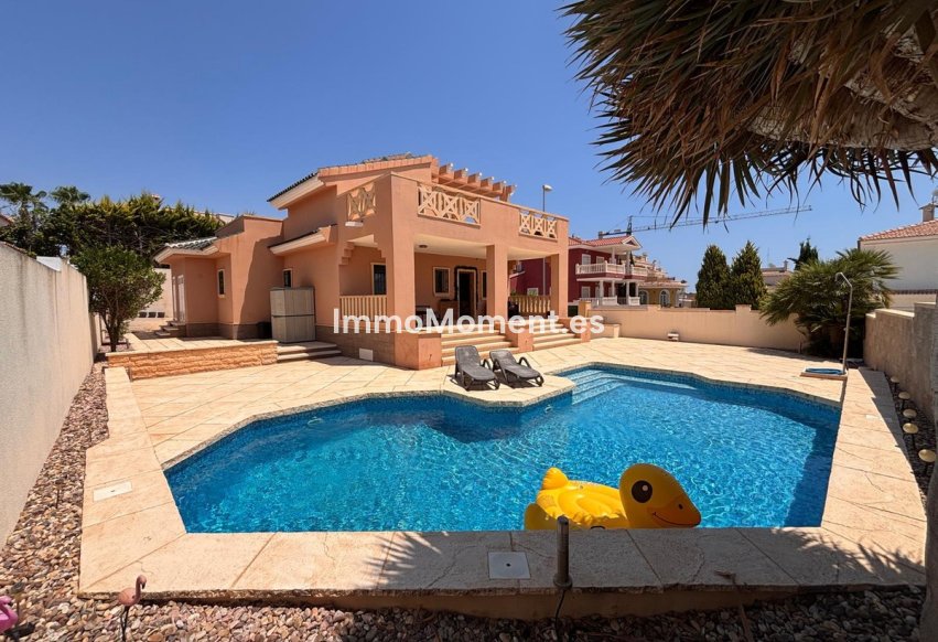 Bestaande woning - Vrijstaande villa - Rojales - Ciudad Quesada