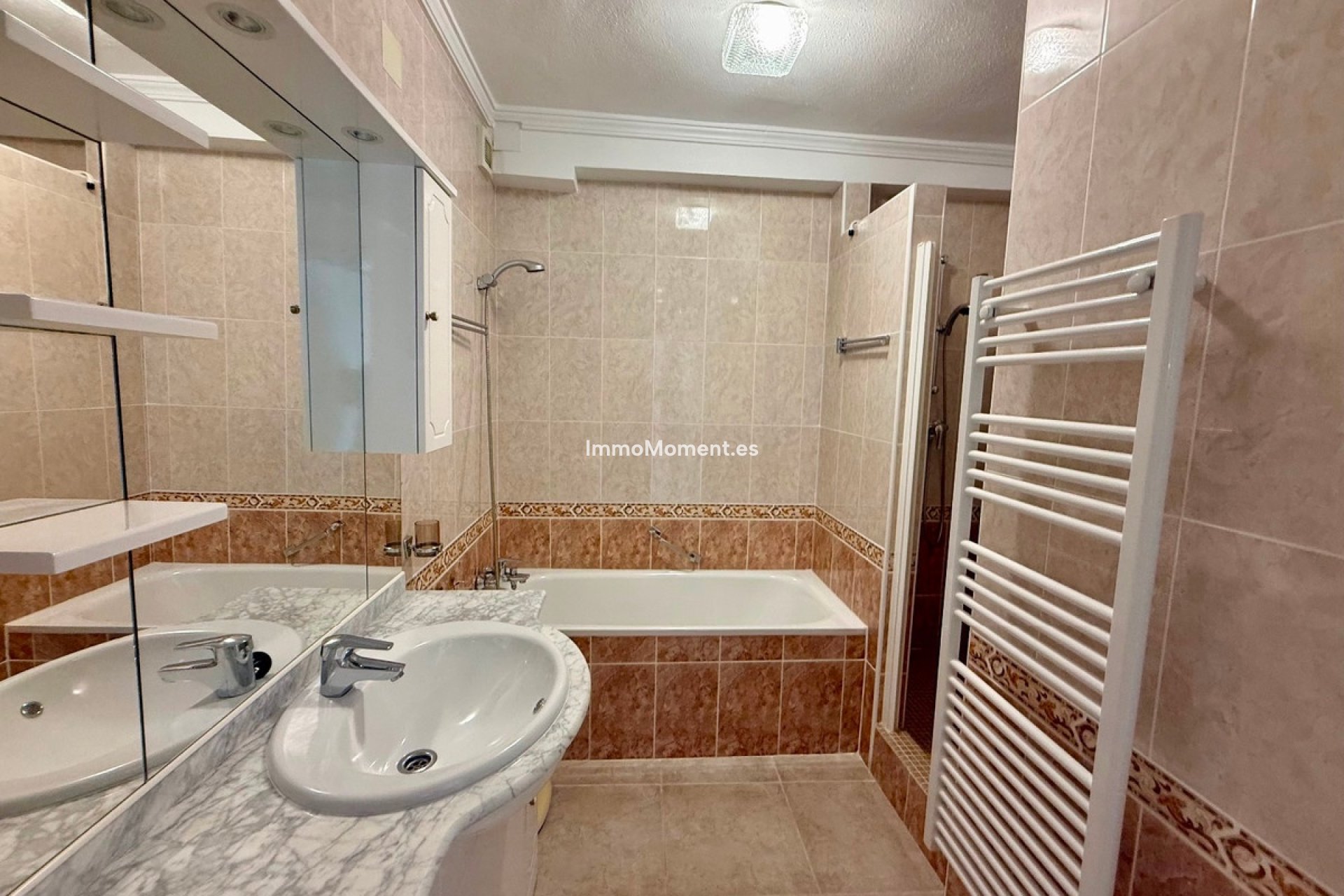 Bestaande woning - Vrijstaande villa - Rojales - Rojales Centro