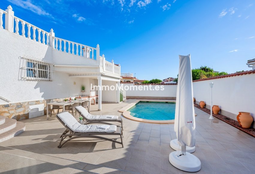 Bestaande woning - Vrijstaande villa - Rojales - Rojales Centro