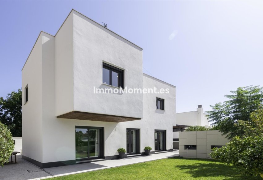 Bestaande woning - Vrijstaande villa - Torremolinos