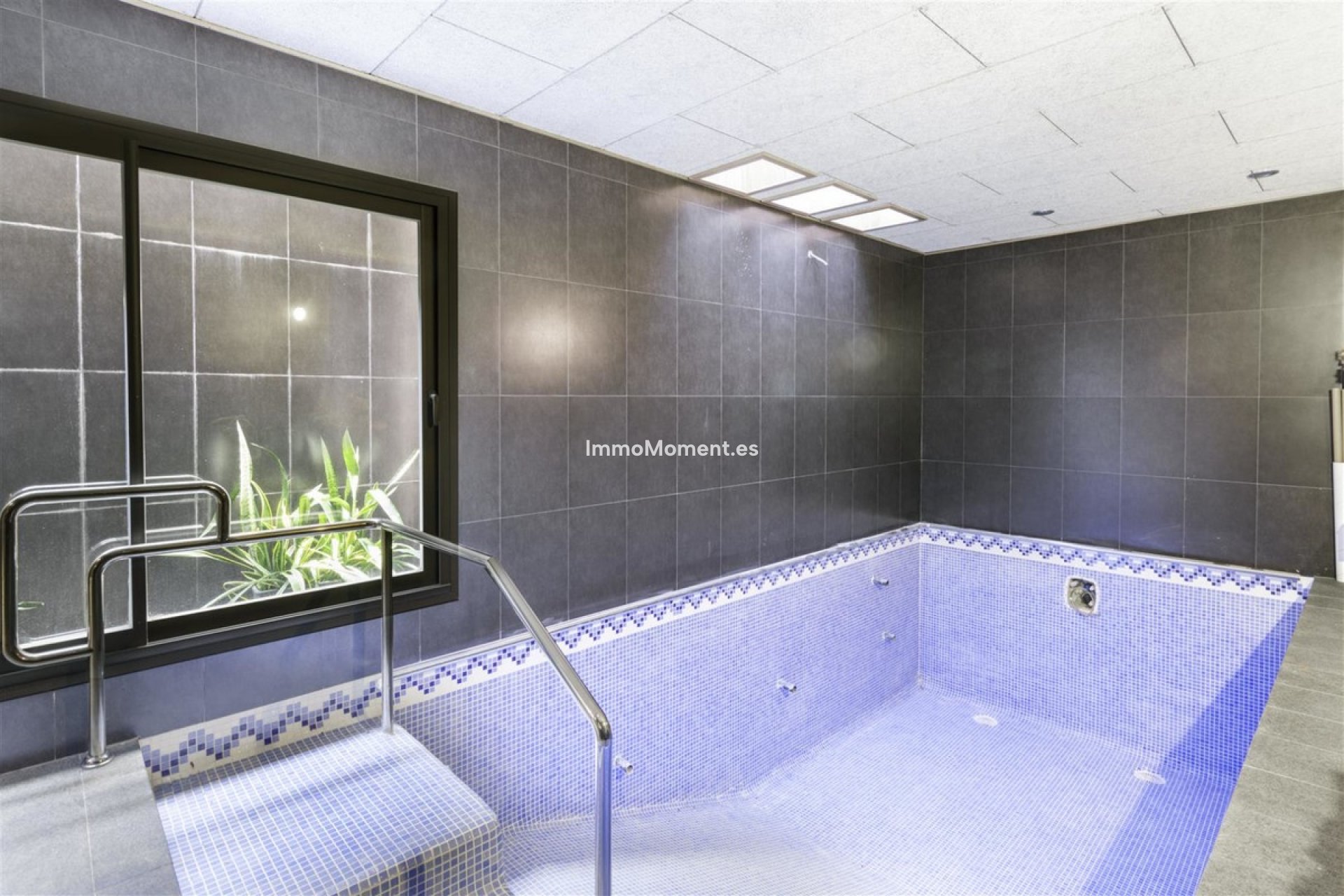 Bestaande woning - Vrijstaande villa - Torremolinos