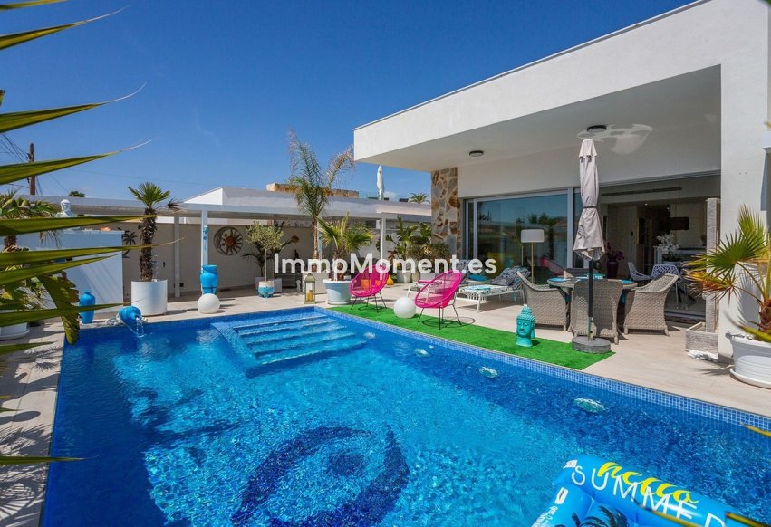 Bestaande woning - Vrijstaande villa - Torrevieja - El Chaparral