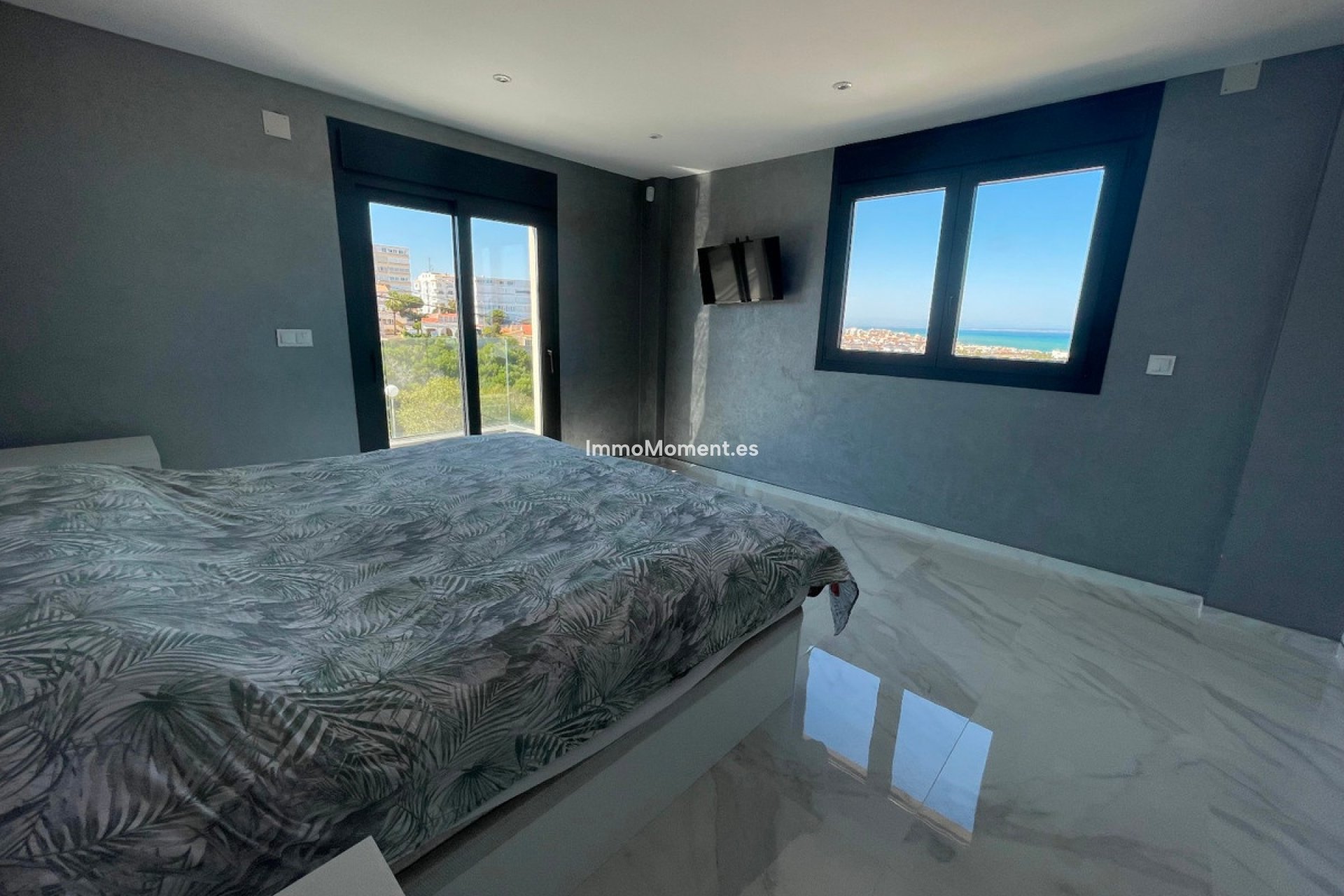 Bestaande woning - Vrijstaande villa - Torrevieja - La Mata