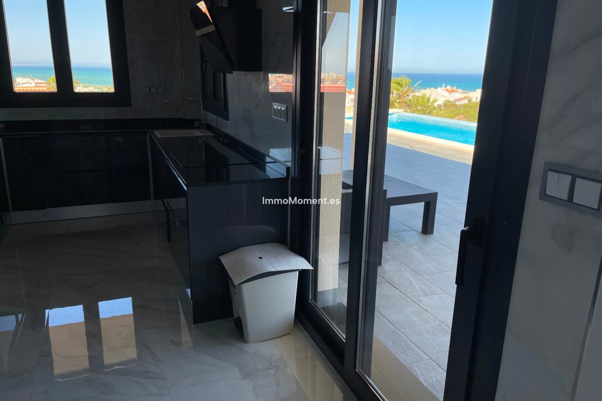 Bestaande woning - Vrijstaande villa - Torrevieja - La Mata
