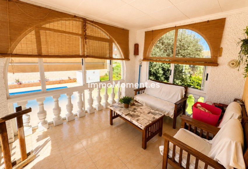 Bestaande woning - Vrijstaande villa - Torrevieja - La Siesta