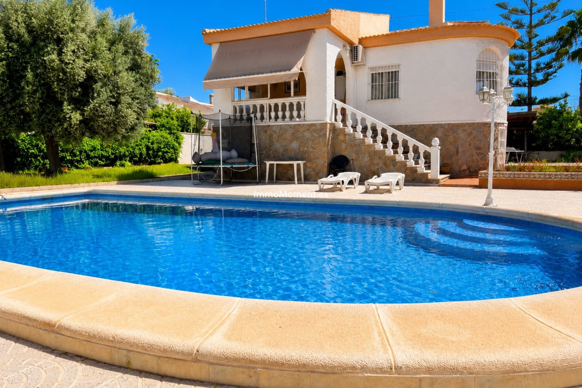 Bestaande woning - Vrijstaande villa - Torrevieja - La Siesta