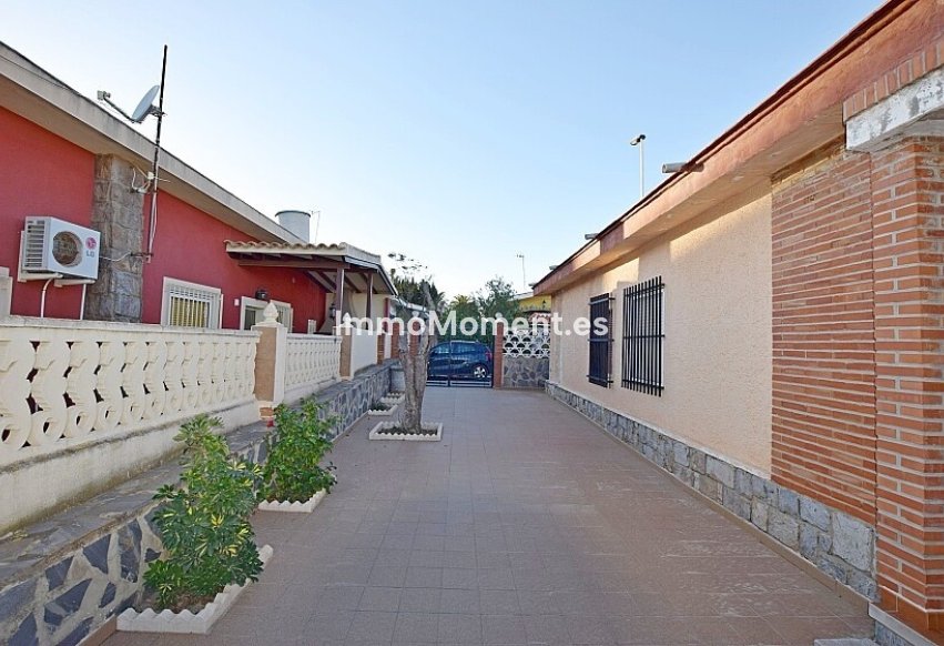 Bestaande woning - Vrijstaande villa - Torrevieja - Torrevieja Centro