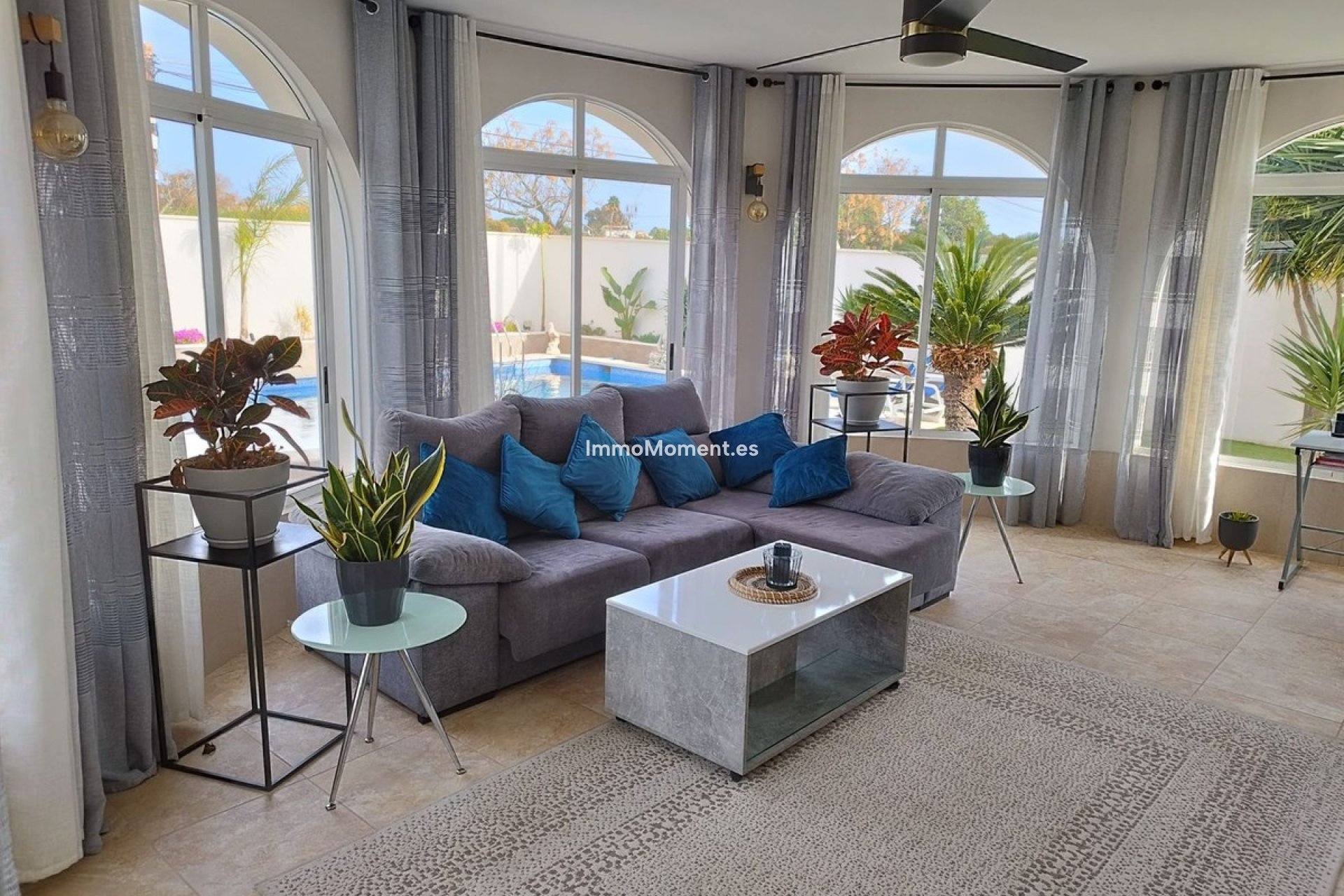 Bestaande woning - Vrijstaande villa - Torrevieja - Torrevieja Centro