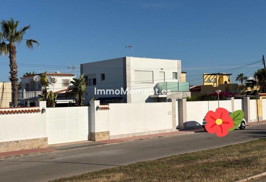 Bestaande woning - Vrijstaande villa - Torrevieja - Torrevieja Centro