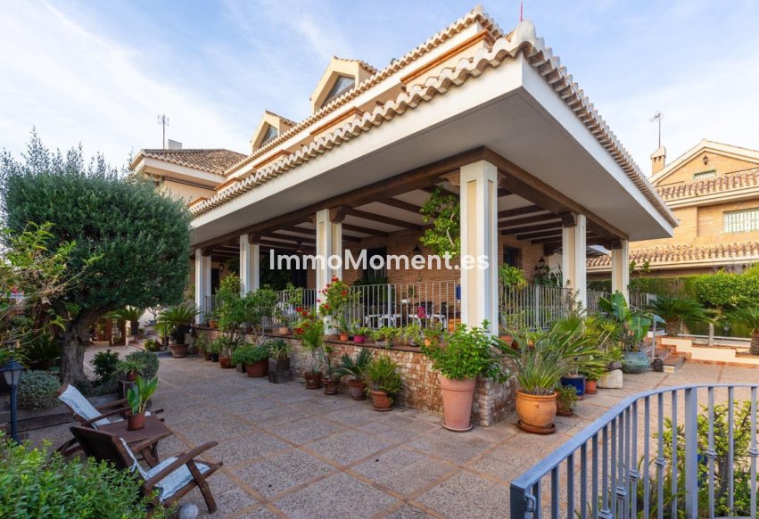 Bestaande woning - Vrijstaande villa - Torrevieja - Torrevieja Centro