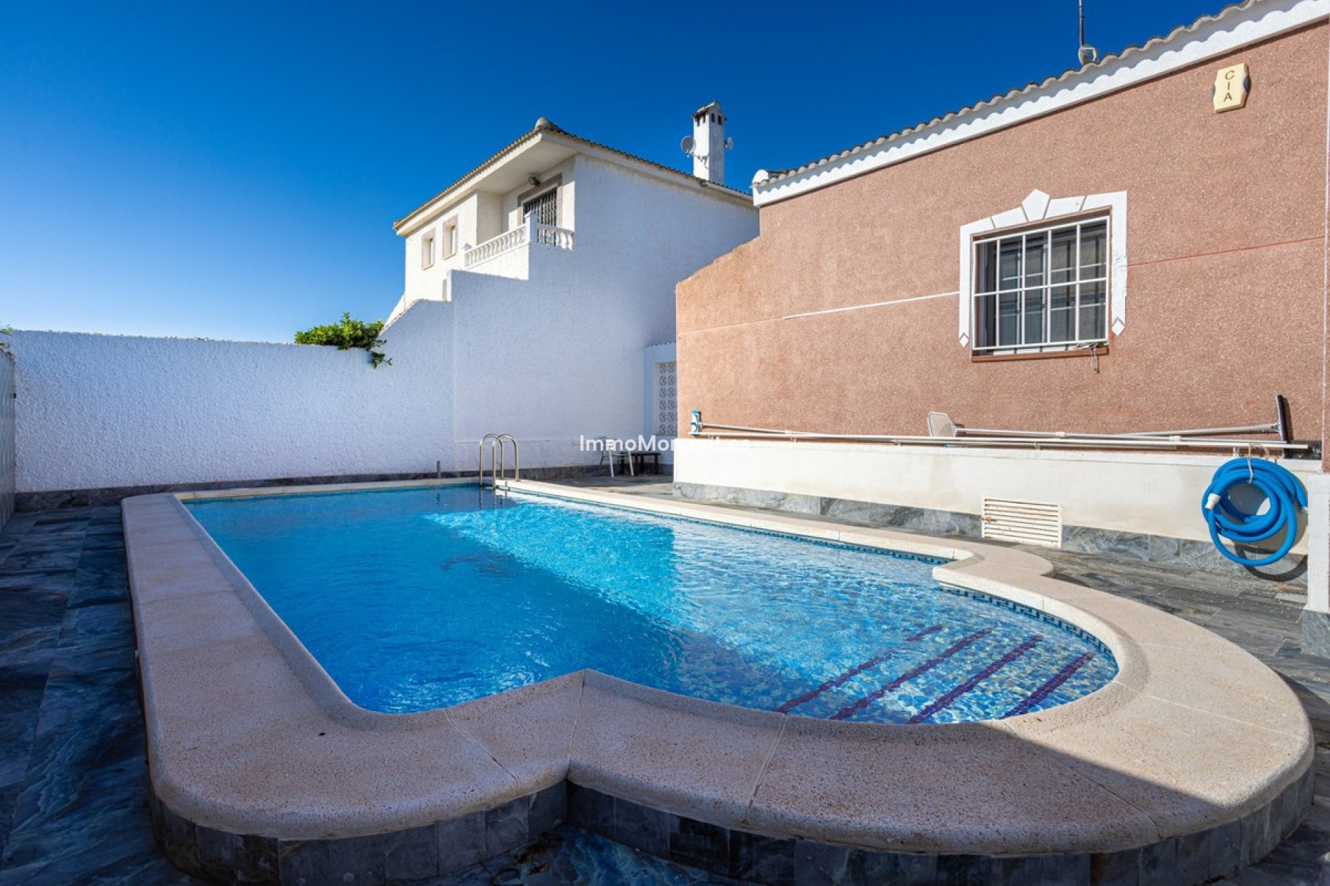 Bestaande woning - Vrijstaande villa - Torrevieja - Torrevieja Centro