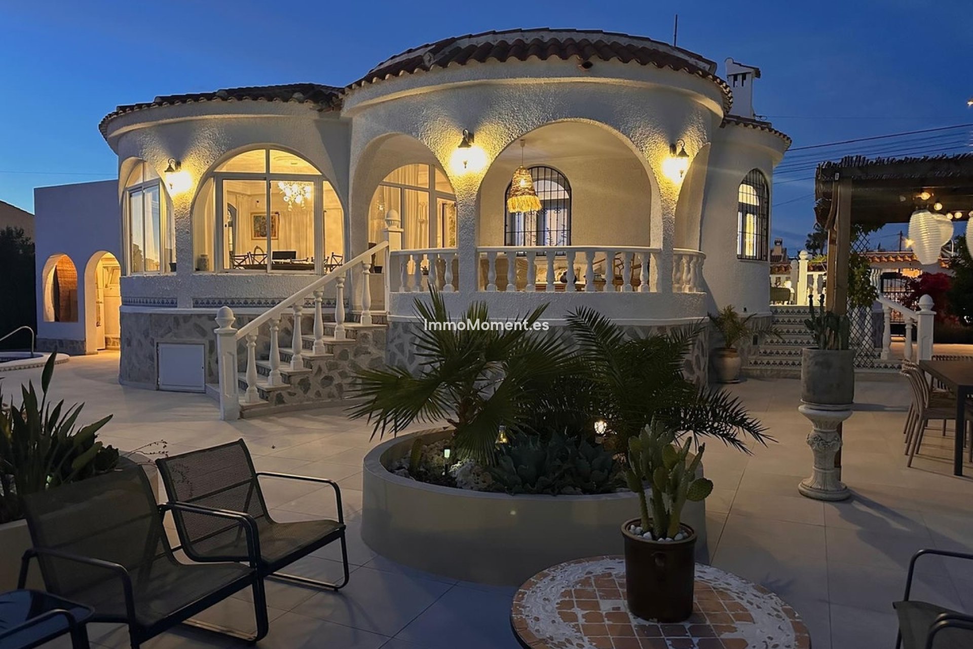 Bestaande woning - Vrijstaande villa - Torrevieja - Torrevieja Centro