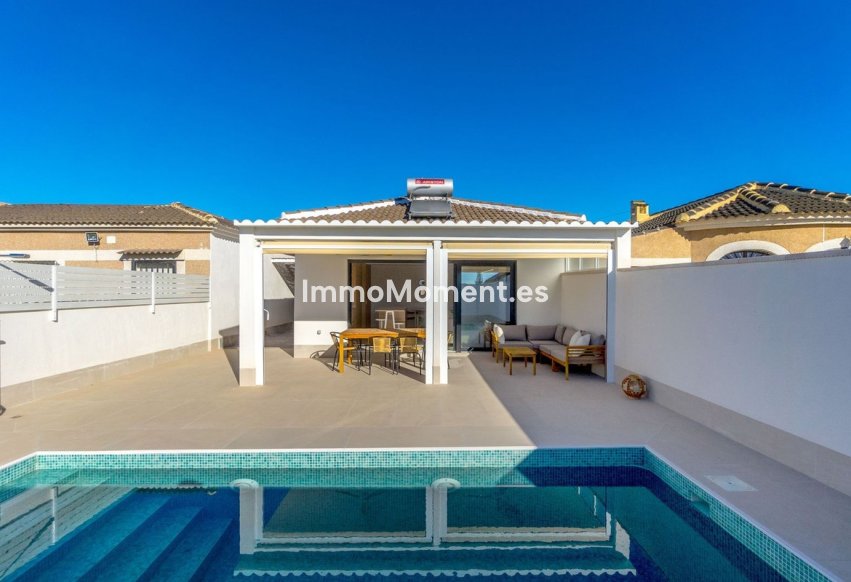 Bestaande woning - Vrijstaande villa - Torrevieja - Torrevieja Centro