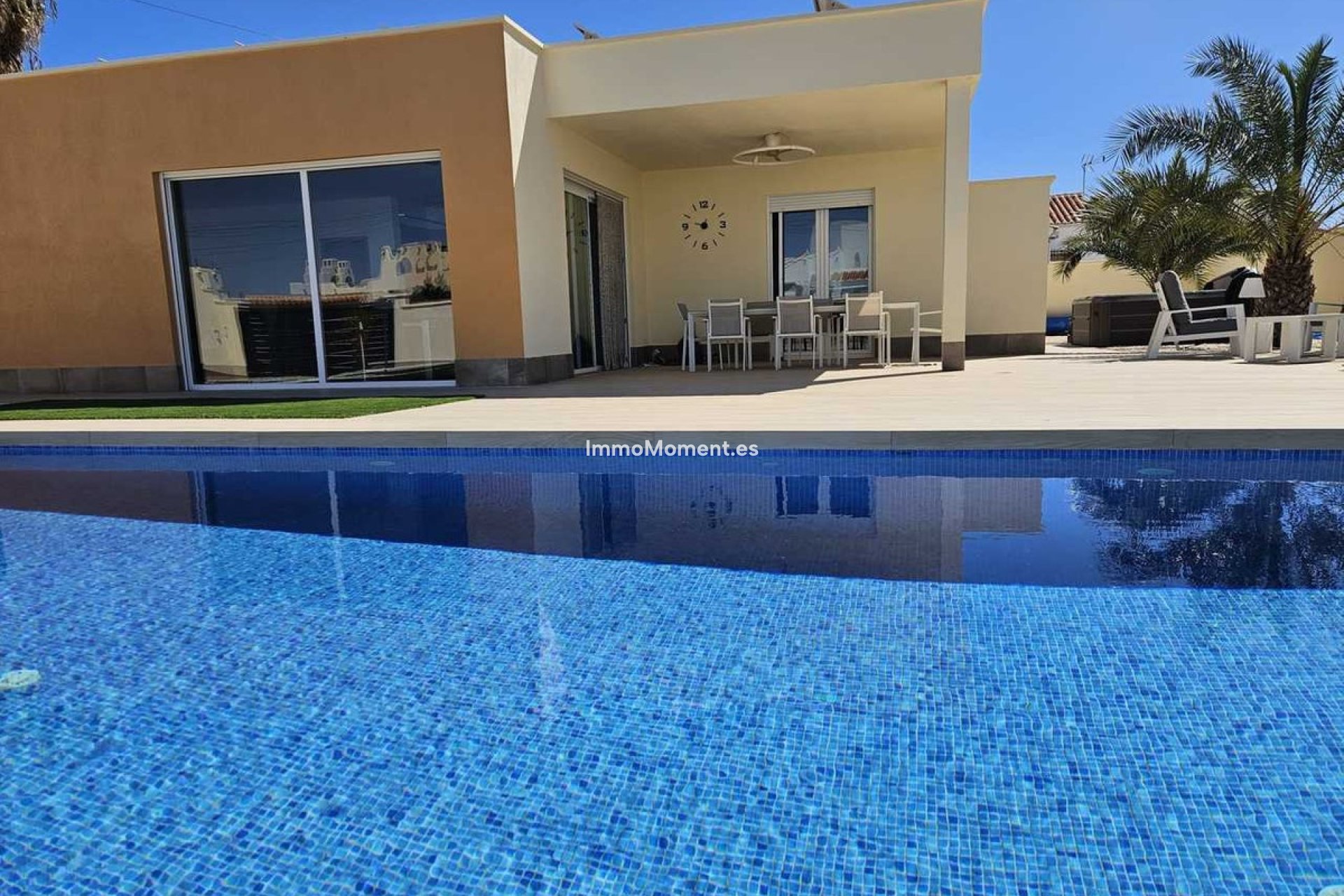 Bestaande woning - Vrijstaande villa - Torrevieja - Torrevieja Centro