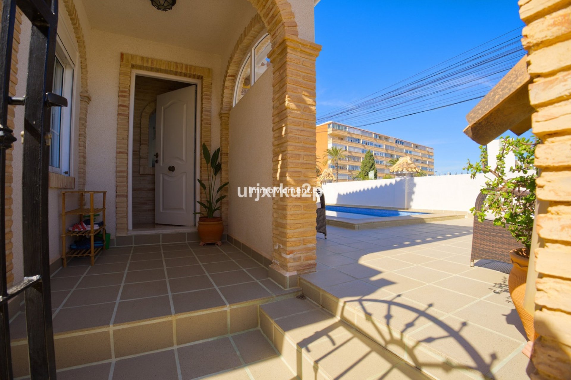 Bestaande woning - Vrijstaande villa - Torrevieja - Torrevieja Centro