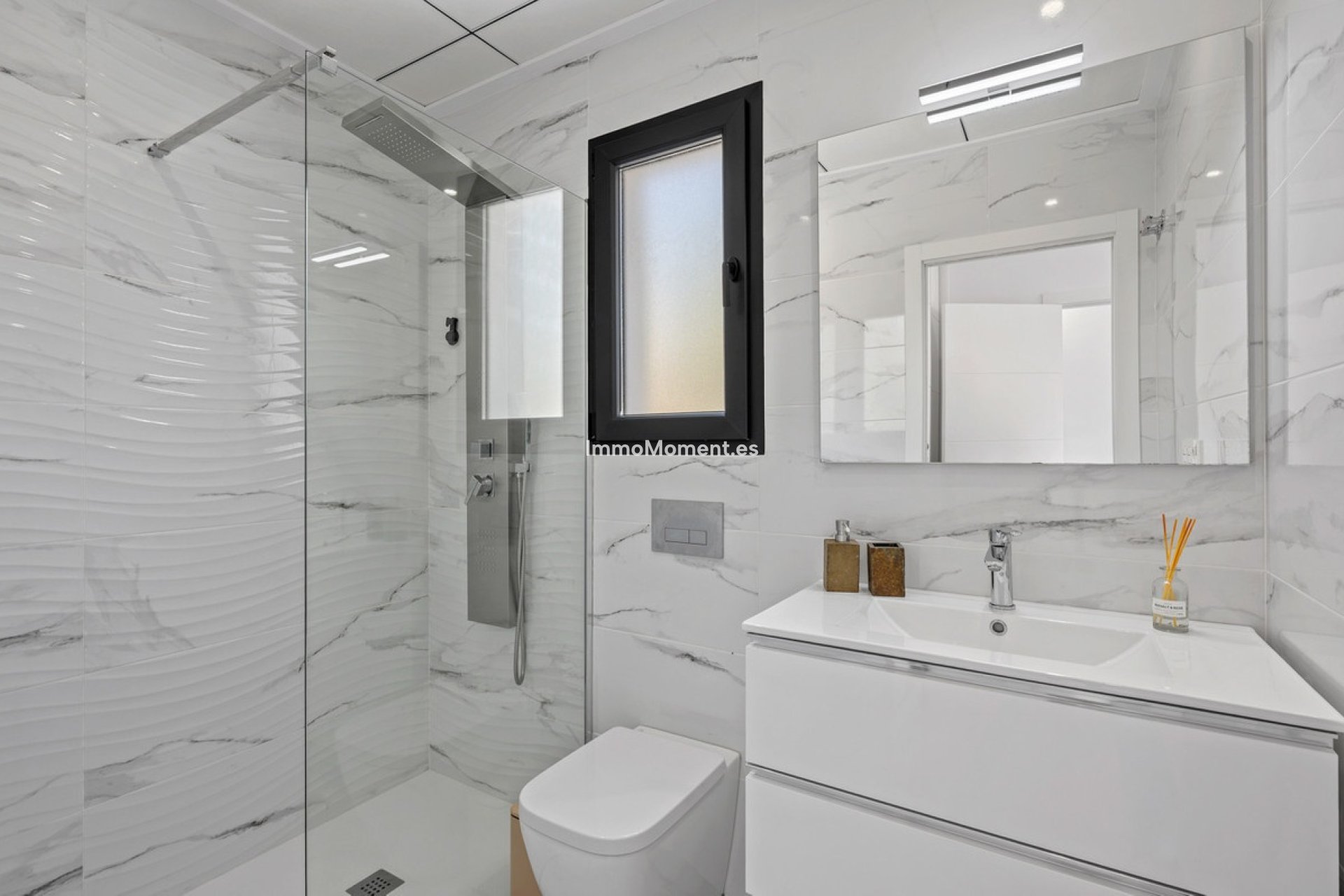 Bestaande woning - Vrijstaande villa - Torrevieja - Torrevieja Centro