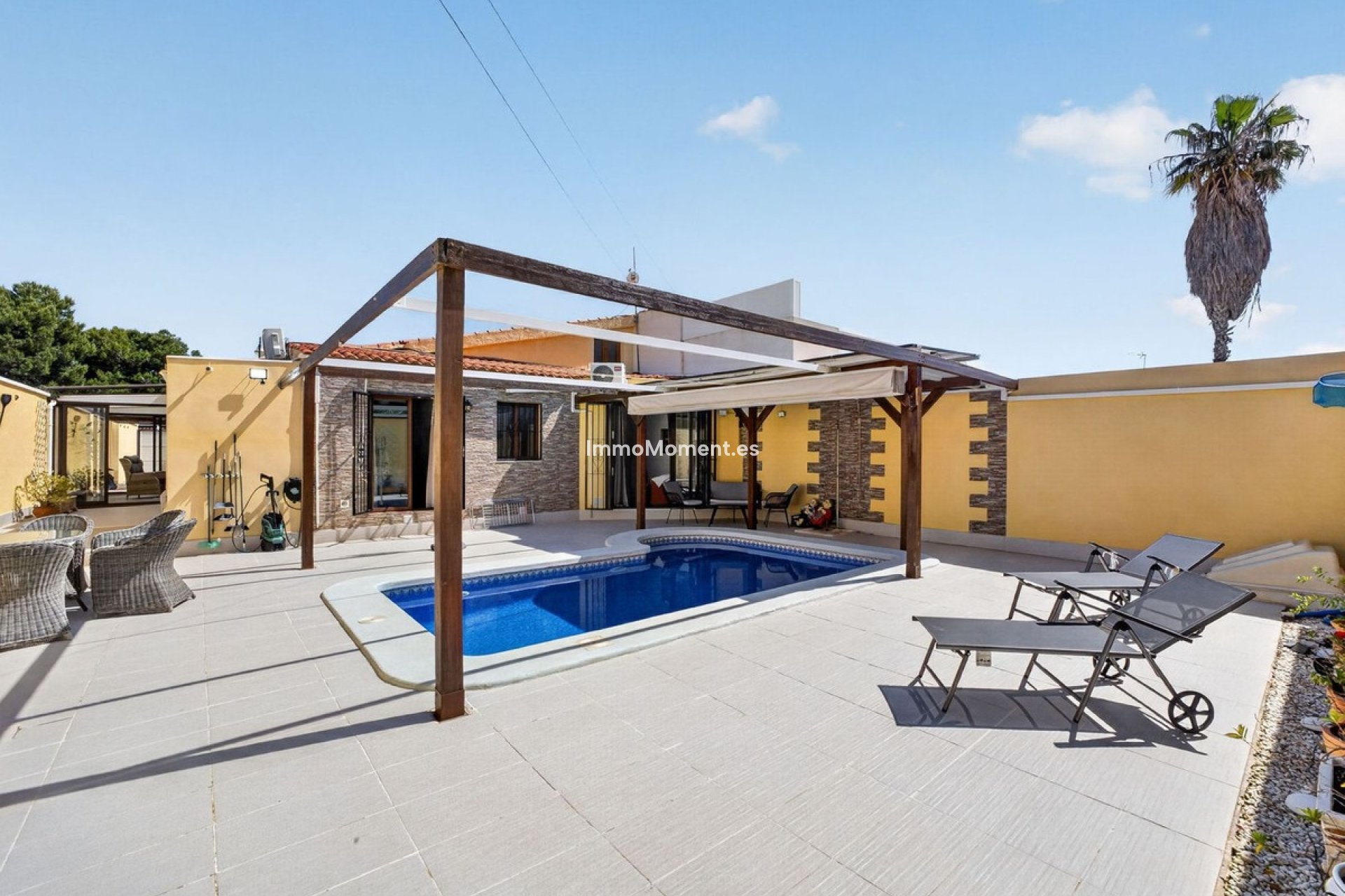 Bestaande woning - Vrijstaande villa - Torrevieja - Torrevieja Centro