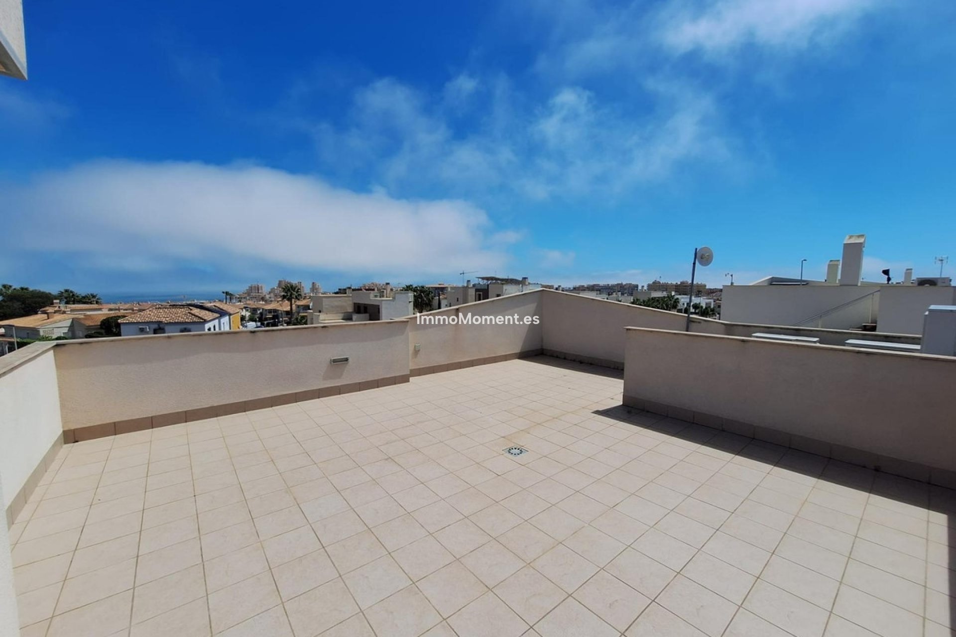Bestaande woning - Vrijstaande villa - Torrevieja - Torrevieja Centro