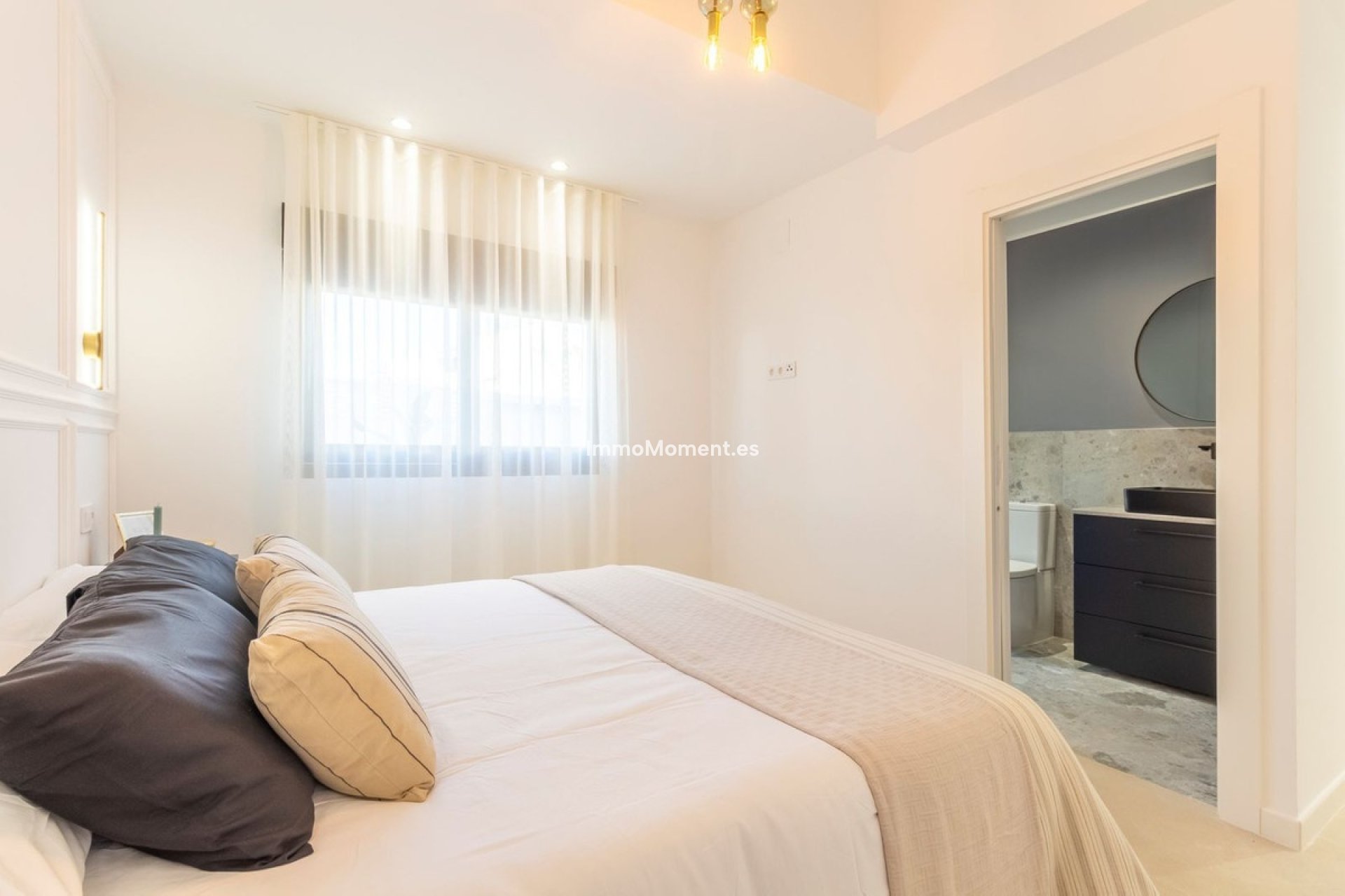 Bestaande woning - Vrijstaande villa - Torrevieja - Torrevieja Centro