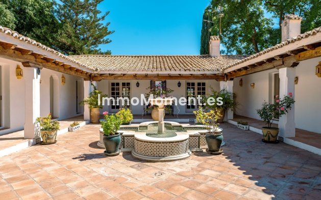 Casa de campo - Reventa - Estepona  - Cancelada