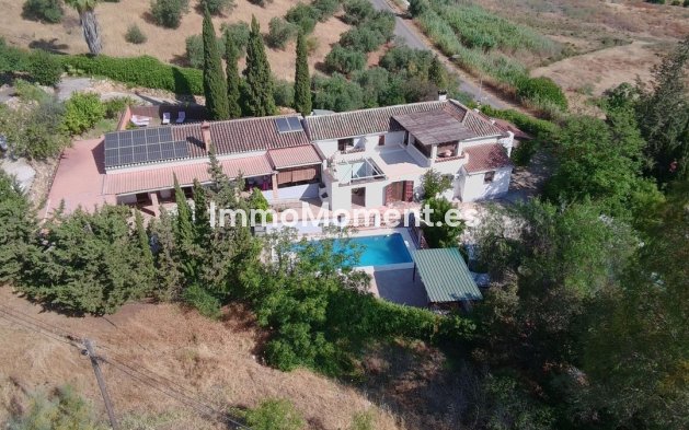 Casa de campo - Reventa - Interior  - Alora