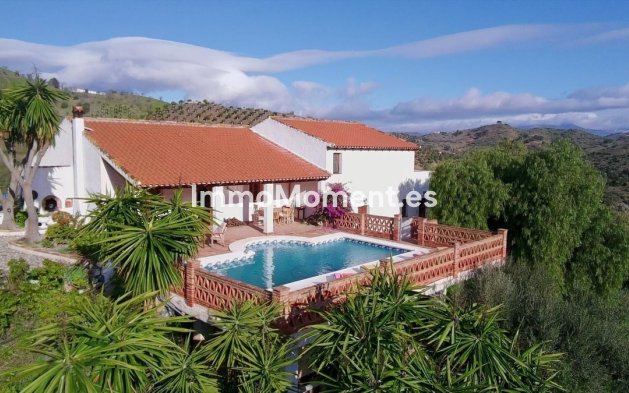 Casa de campo - Reventa - Interior  - Alora