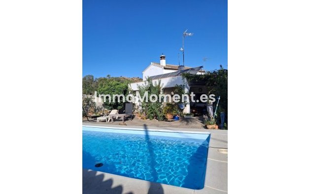 Casa de campo - Reventa - Interior  - Coín