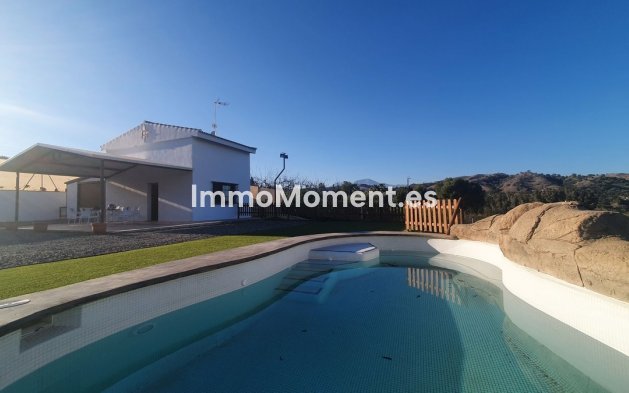 Casa de campo - Reventa - Interior  - Coín