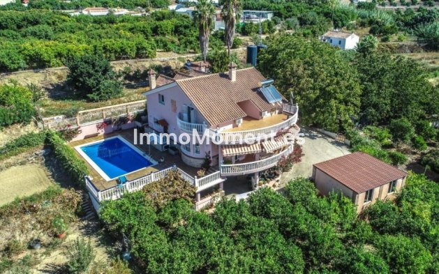 Casa de campo - Reventa - Interior  - Coín