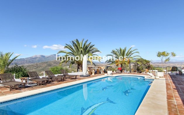 Casa de campo - Reventa - Interior  - Guaro