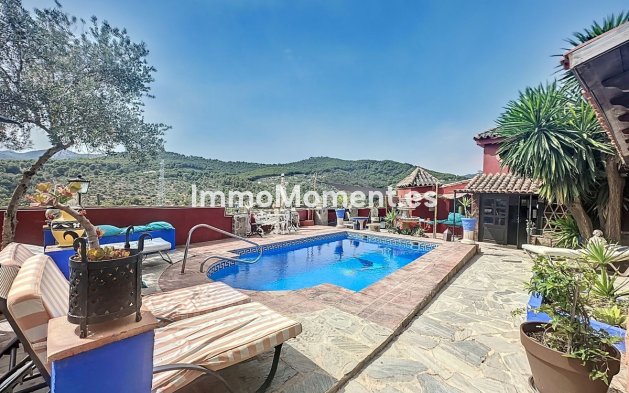 Casa de campo - Reventa - Interior  - Monda