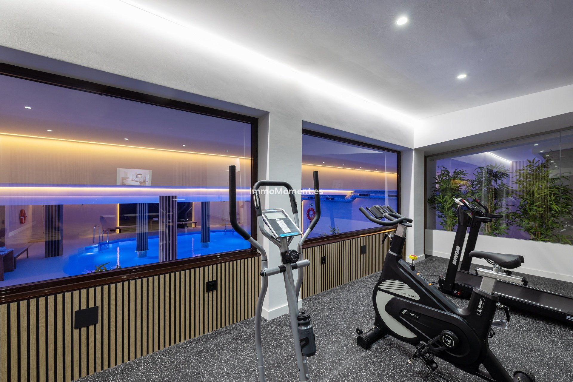 Construction neuve - Maison mitoyenne - Estepona  - Estepona