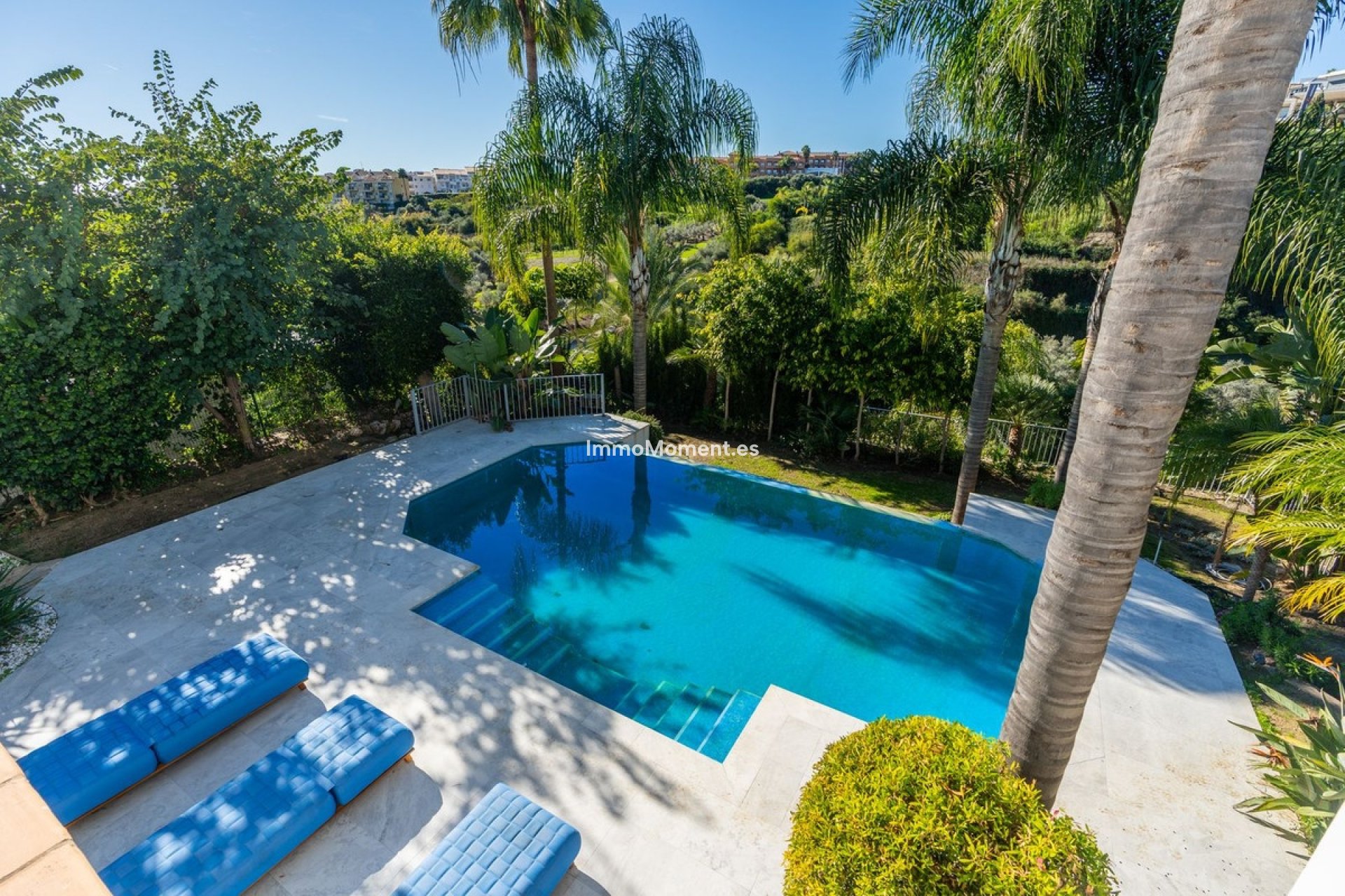 Construction neuve - Villa individuelle - Estepona  - New Golden Mile