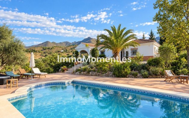 Country house - Resale - Inland  - Alhaurín de la Torre
