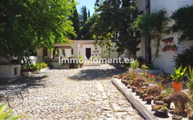 Country house - Resale - Inland  - Alhaurín de la Torre
