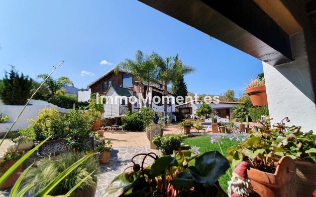 Country house - Resale - Inland  - Alhaurín el Grande Centro