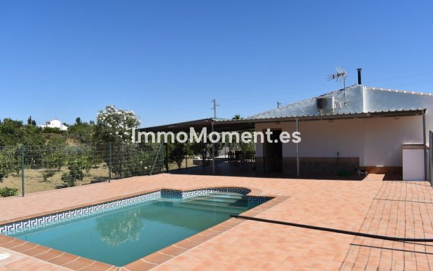 Country house - Resale - Inland  - Alhaurín el Grande Centro