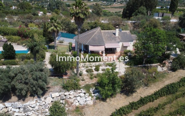 Country house - Resale - Inland  - Alhaurín el Grande Centro