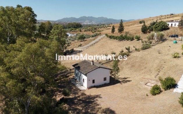 Country house - Resale - Inland  - Cártama Centro