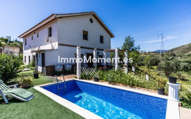 Country house - Resale - Inland  - Monda