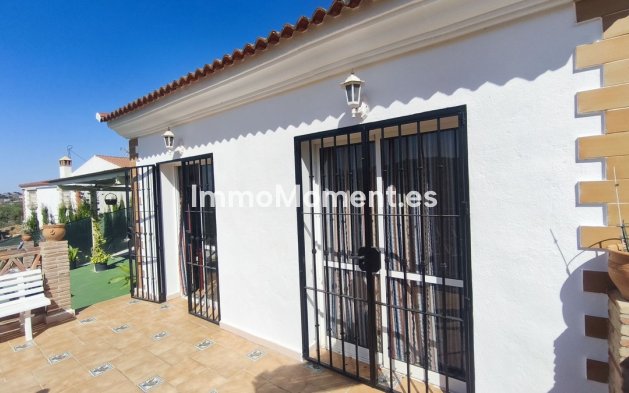 Country house - Resale - Inland  - Monda