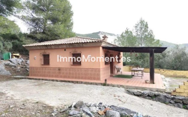 Country house - Resale - Inland  - Monda