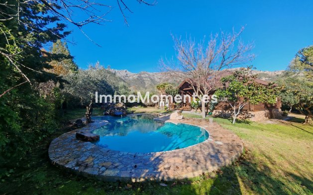 Country house - Resale - Inland  - Ojén