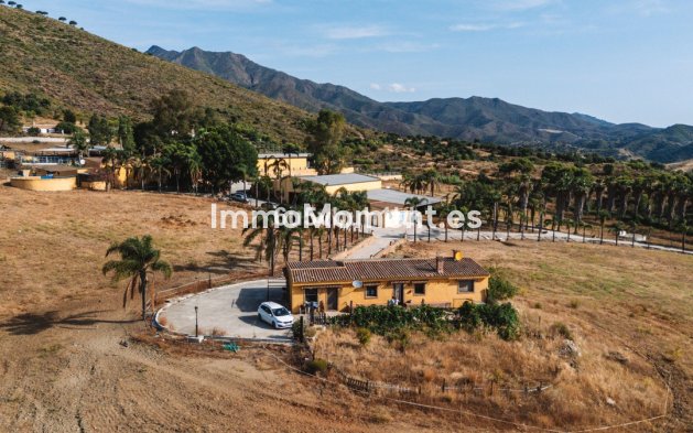 Country house - Resale - Mijas - Entrerrios