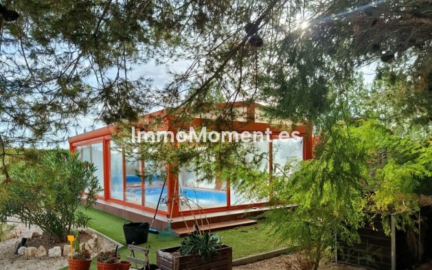 Country house - Resale - Pinoso - Pinoso Centro