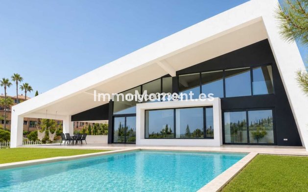 Detached villa - New Build - Estepona - New Golden Mile