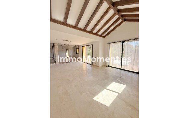 Detached villa - New Build - Marbella - Elviria