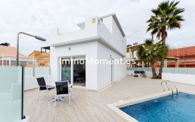 Detached villa - New Build - Torrevieja - Torrevieja